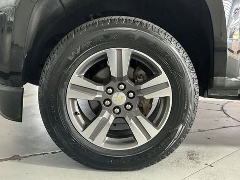 Used 2017 Chevrolet Colorado LT w/ LT Convenience Package image 20