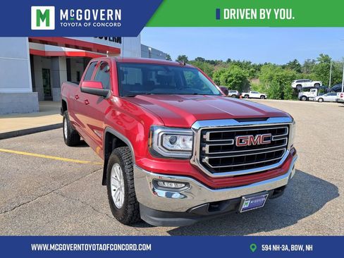 Used 2018 GMC Sierra 1500 SLE w/ SLE Value Package AWD/4WD image 7