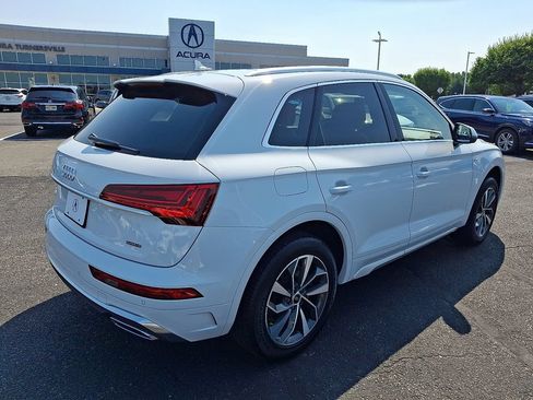 Used 2023 Audi Q5 2.0T Premium w/ Convenience Package AWD/4WD image 6