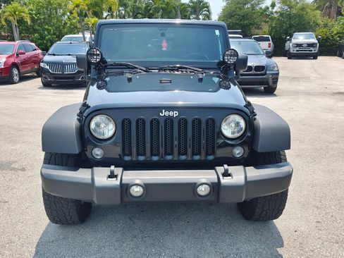 Used 2015 Jeep Wrangler Sport AWD/4WD image 2