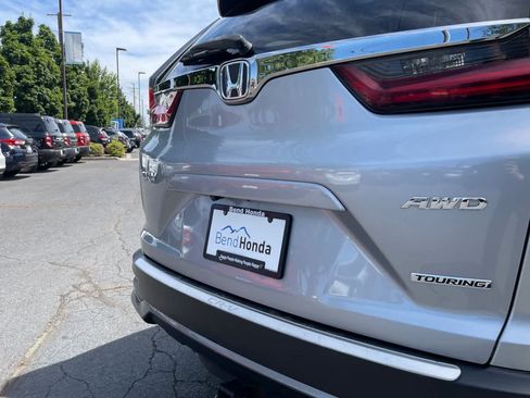 Used 2020 Honda CR-V Touring image 14