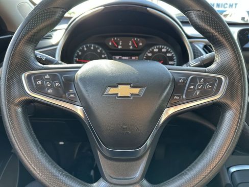 Certified 2025 Chevrolet Malibu LT image 21