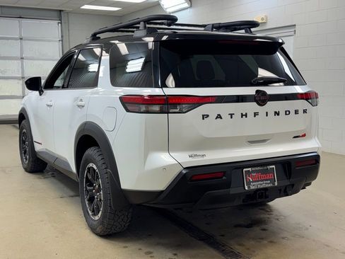 New 2026 Nissan Pathfinder Rock Creek w/ Rock Creek Premium Package AWD/4WD image 7