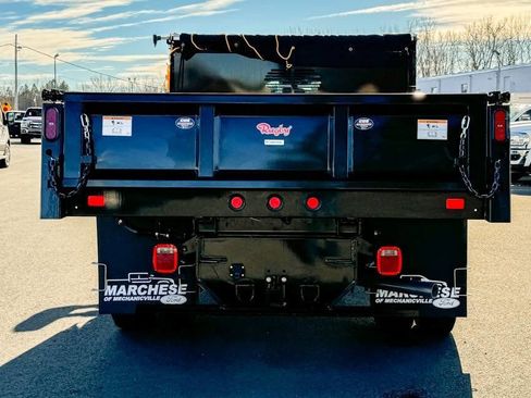 Used 2024 Ford F350 XLT image 4