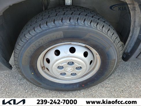 Used 2023 RAM ProMaster 2500 FWD image 6
