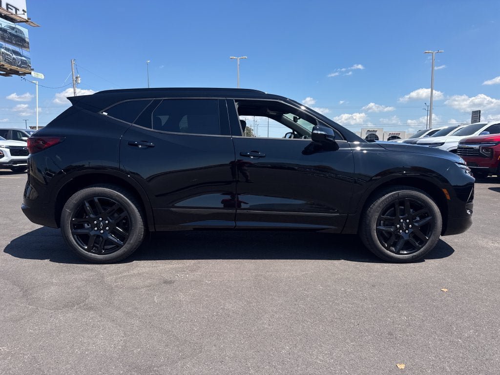 New 2026 Chevrolet Blazer RS w/ Driver Confidence II Package AWD/4WD image 8