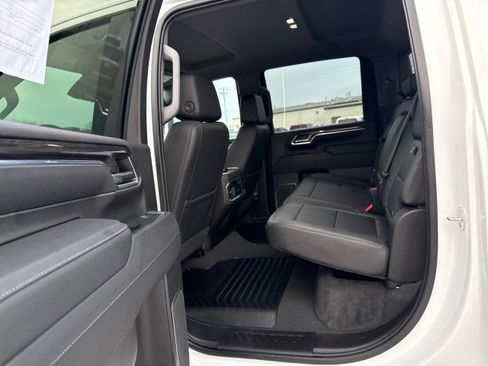 Used 2024 Chevrolet Silverado 3500 LTZ w/ LTZ Convenience Package image 24