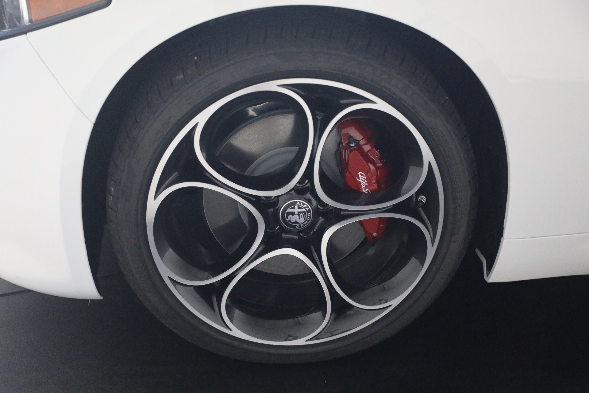 New 2026 Alfa Romeo Giulia AWD image 25