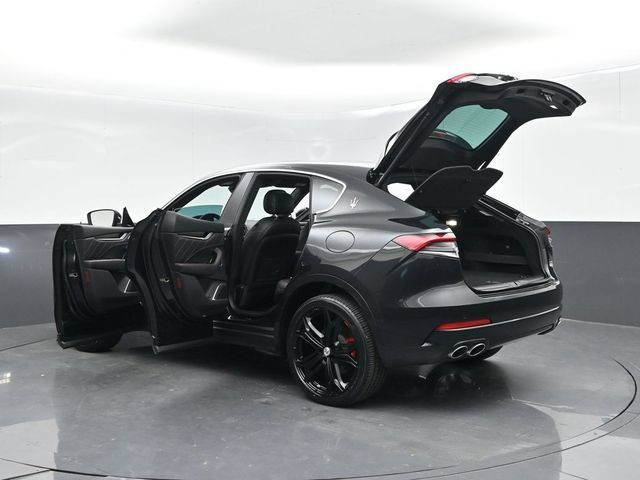 Used 2023 Maserati Levante GT AWD/4WD image 66