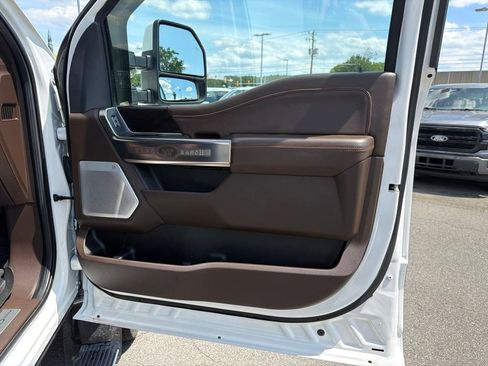 Used 2023 Ford F450 King Ranch w/ FX4 Off-Road Package AWD/4WD image 24