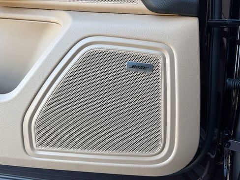 Certified 2026 Porsche Macan image 21