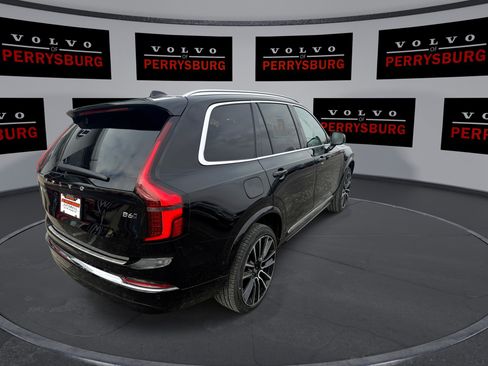 New 2026 Volvo XC90 B6 Plus w/ Protection Package Premier image 8