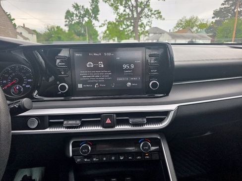 Used 2021 Kia K5 LXS AWD/4WD image 9