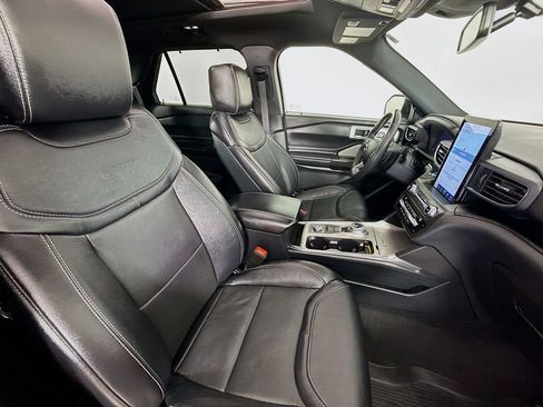 Used 2020 Ford Explorer ST w/ ST Street Pack image 34