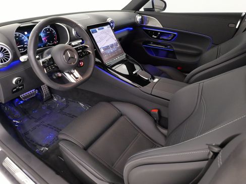 Used 2025 Mercedes-Benz AMG GT 63 image 28