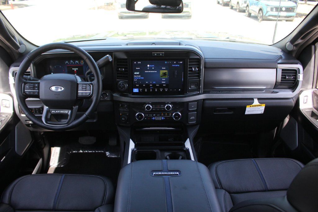 Used 2026 Ford F450 Platinum w/ FX4 Off-Road Package AWD/4WD image 23