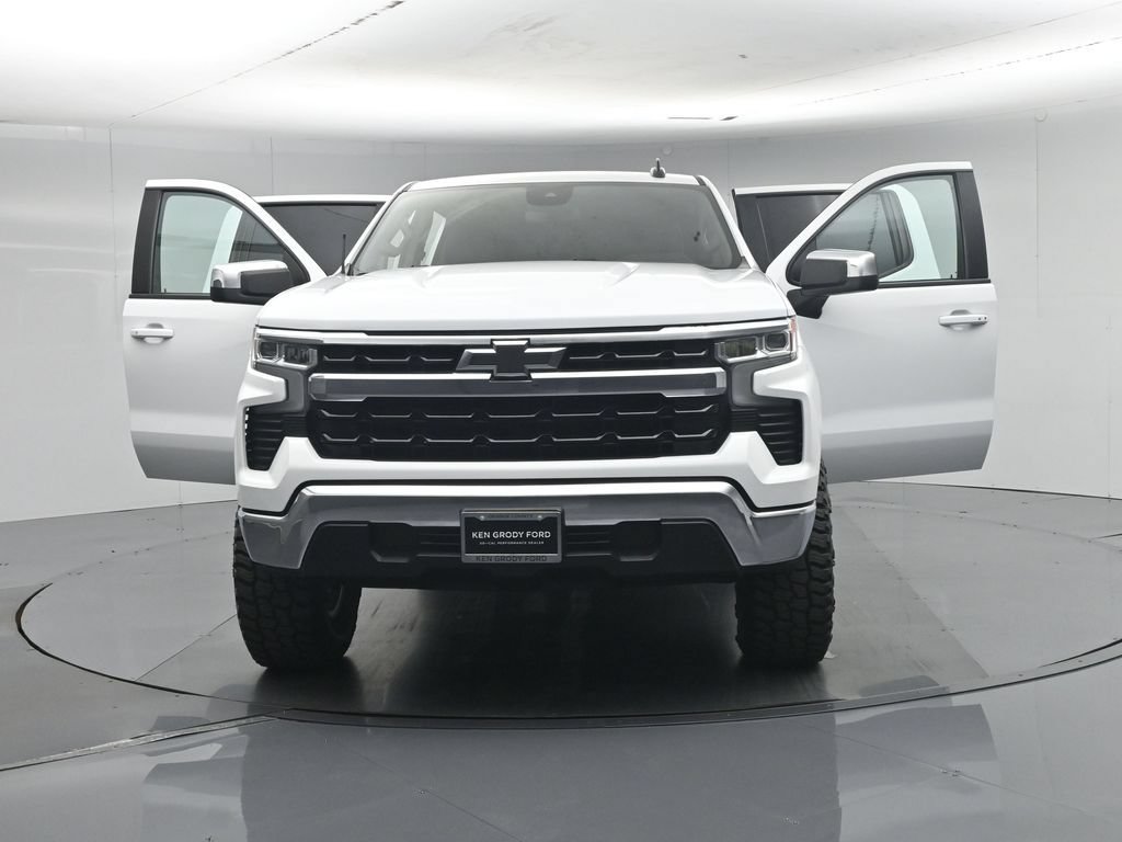 Used 2023 Chevrolet Silverado 1500 LT RWD image 34