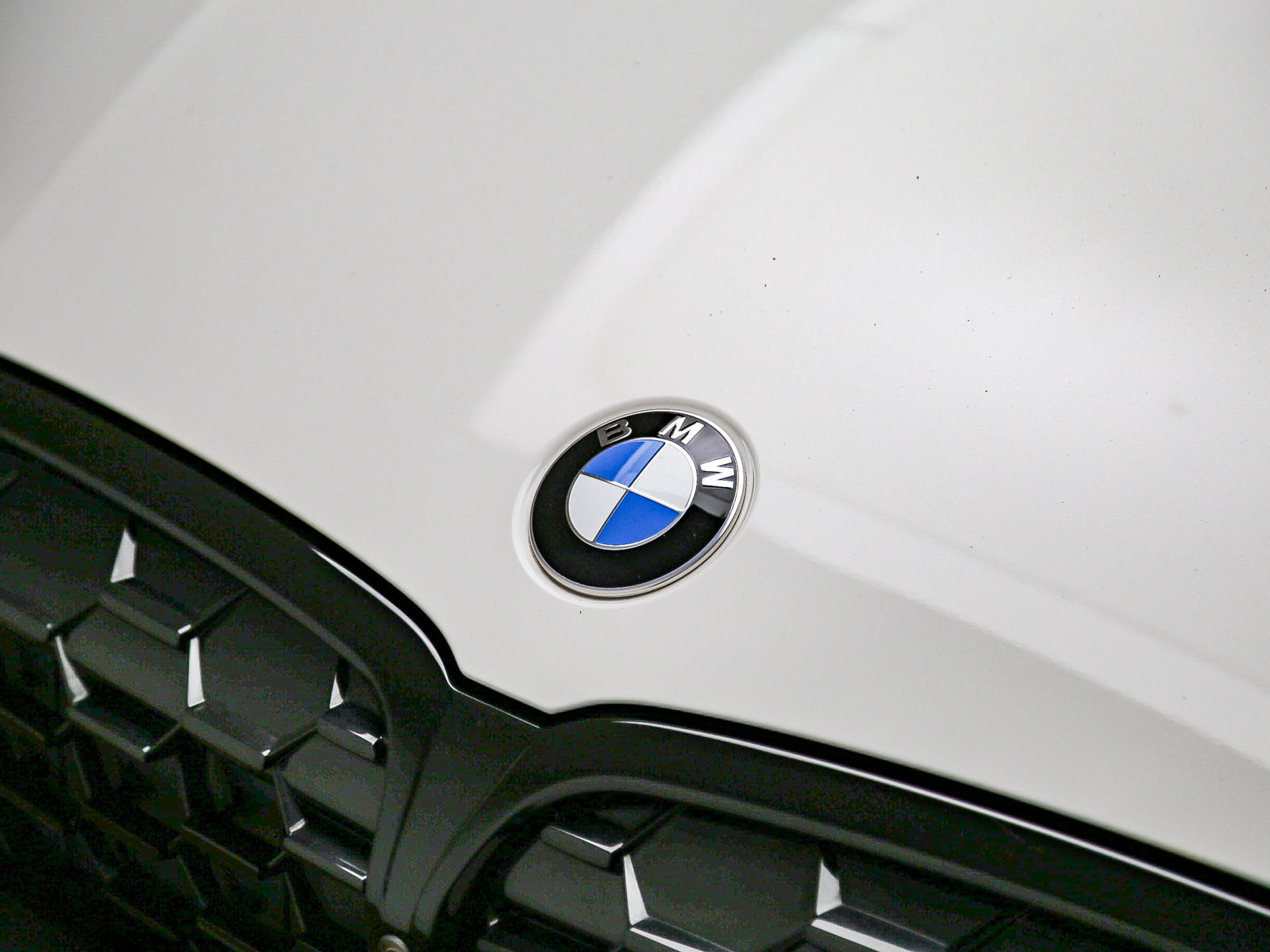 Certified 2025 BMW M340i xDrive AWD/4WD image 9