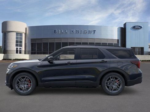 New 2026 Ford Explorer ST-Line image 4