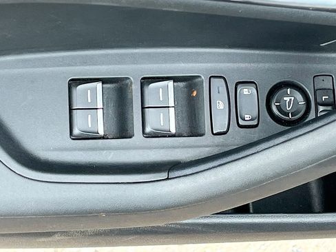 Used 2024 Acura TLX w/ Technology Package image 18