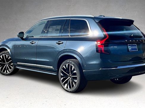 New 2026 Volvo XC90 B6 Plus w/ Protection Package Premier image 3