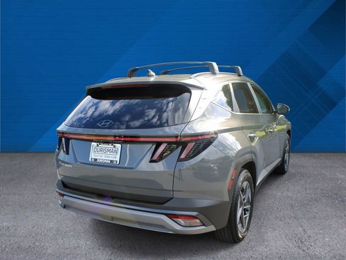 Used 2025 Hyundai Tucson SEL FWD image 9