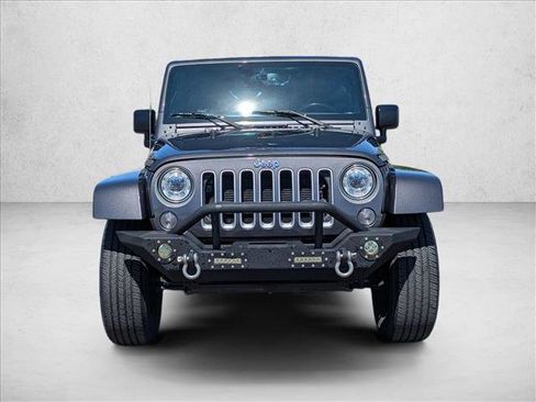 Used 2017 Jeep Wrangler Unlimited Sahara w/ Connectivity Group image 2