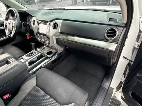 Used 2016 Toyota Tundra 2WD Double Cab image 33