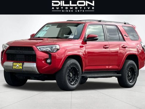 Used 2021 Toyota 4Runner TRD Off-Road Premium w/ Moonroof Package AWD/4WD image 8