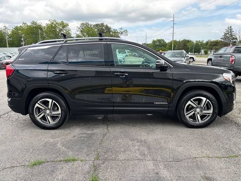 Used 2021 GMC Terrain SLT w/ LPO, Floor Liner Package AWD/4WD image 4