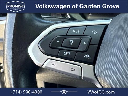Used 2024 Volkswagen Jetta SE FWD image 20