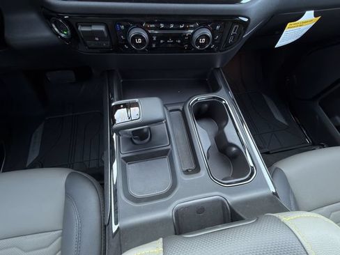 New 2026 Chevrolet Silverado 1500 ZR2 AWD/4WD image 17