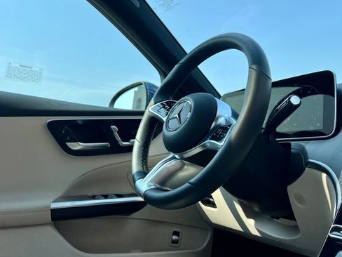 Certified 2026 Mercedes-Benz C 300 4MATIC Sedan image 16