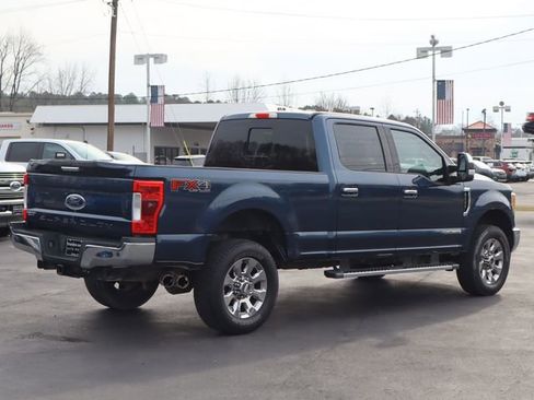 Used 2017 Ford F250 Lariat w/ Chrome Package image 7