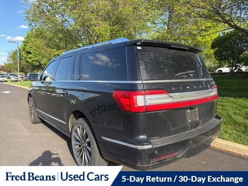 Used 2018 Lincoln Navigator L Select AWD/4WD image 4