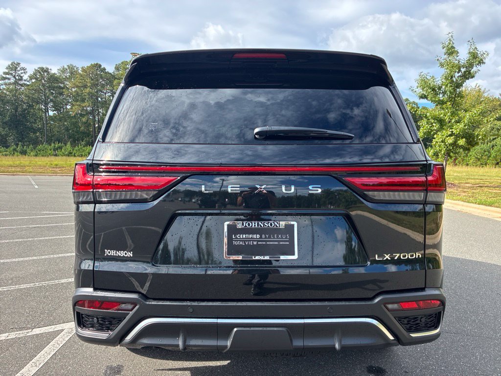 Certified 2026 Lexus LX 700h F Sport w/ Accessory Package (Z1) AWD/4WD image 7