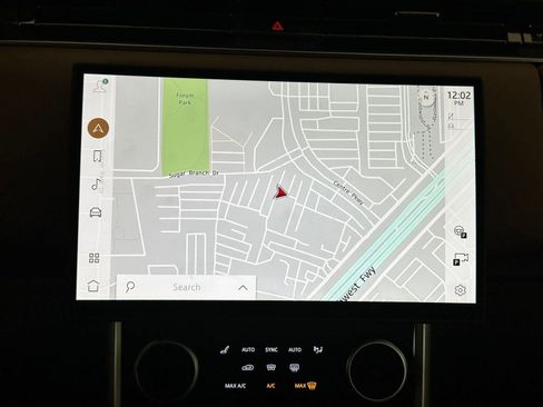 Used 2023 Land Rover Range Rover SE image 27