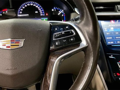 Used 2016 Cadillac XTS Luxury image 19