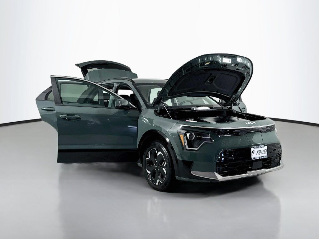 Used 2023 Kia Niro Wind w/ Wind Preserve Package FWD image 19