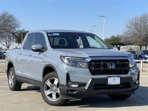 Used 2025 Honda Ridgeline RTL image 2