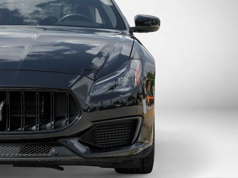 Used 2022 Maserati Quattroporte Trofeo RWD image 59