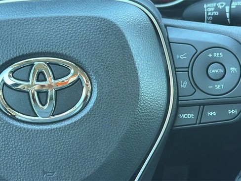 New 2025 Toyota RAV4 XLE Premium image 31