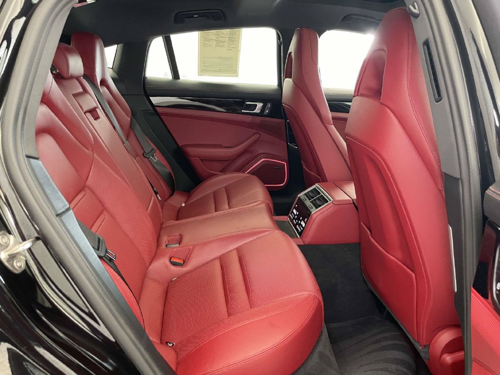 Certified 2023 Porsche Panamera 4 AWD/4WD image 22