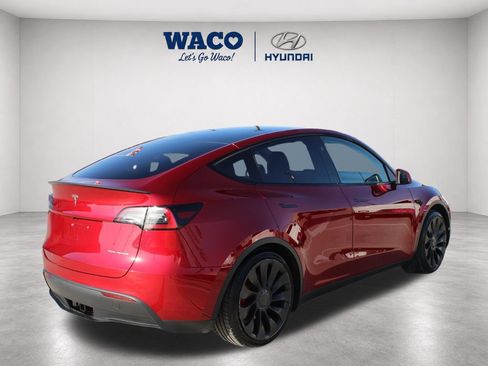 Used 2024 Tesla Model Y Performance AWD/4WD image 7