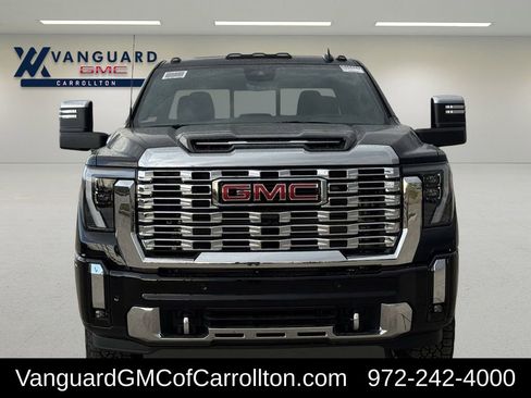 New 2026 GMC Sierra 2500 Denali w/ Denali Reserve Package image 8