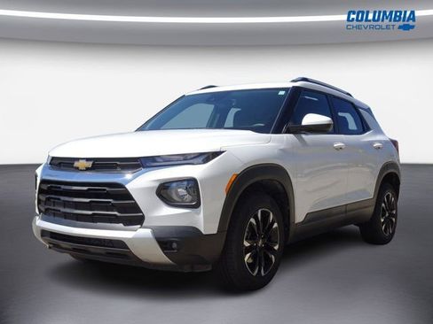Used 2023 Chevrolet TrailBlazer LT w/ Convenience Package AWD/4WD image 6