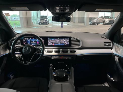 Used 2025 Mercedes-Benz GLE 350 4MATIC image 41