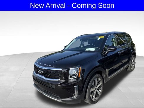 Used 2022 Kia Telluride S FWD image 1