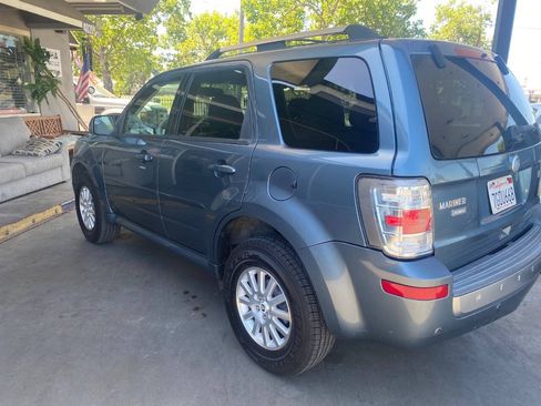 Used 2010 Mercury Mariner Premier FWD image 9