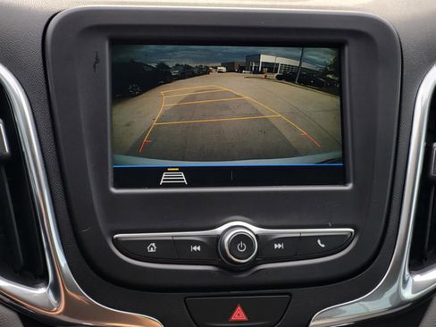 Used 2019 Chevrolet Equinox LS FWD image 22